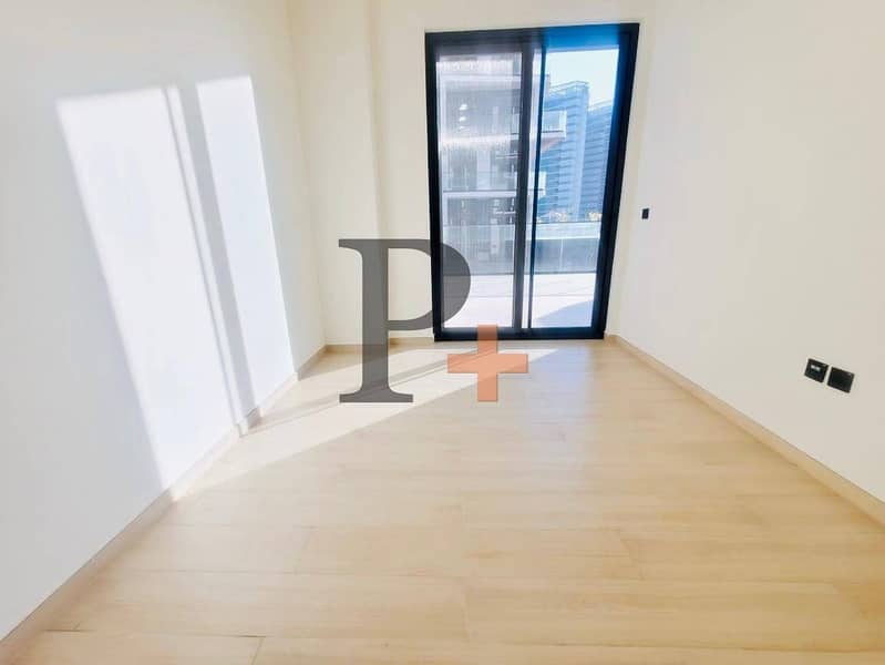 Spacious 1 BR | Premium Quality | Prime Location - Image 7