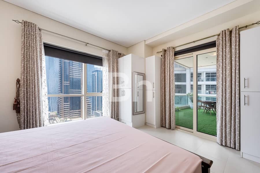 Large Balcony| Marina View | Open Kitchen - Image 9