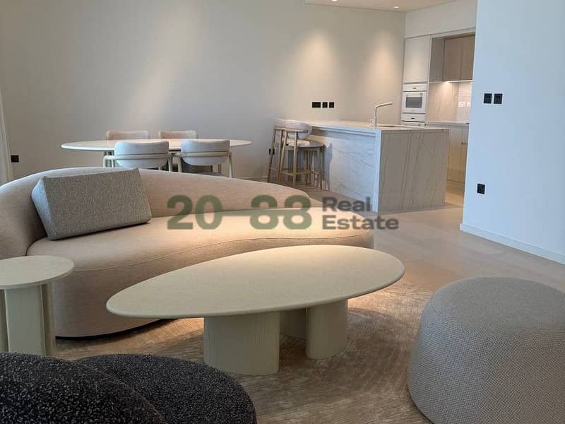 Aesthetic Interiors l Huge Layout l City Skyline - Image 7