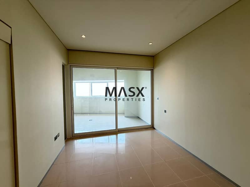 Family Living | Ready to Move | Huge Layout | Near Metro - Image 8