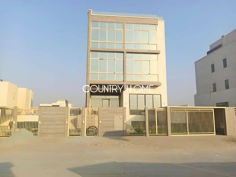 Ultra-Modern Villa w/ Pool and Sky-Lit Halls