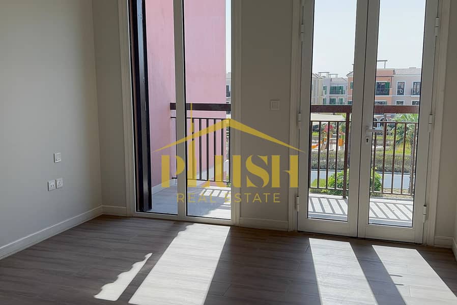 Prime Location | Island living | Pool and Park - Image 9