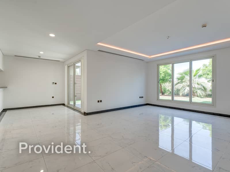 Polo View | Single Row | No Agency Fee