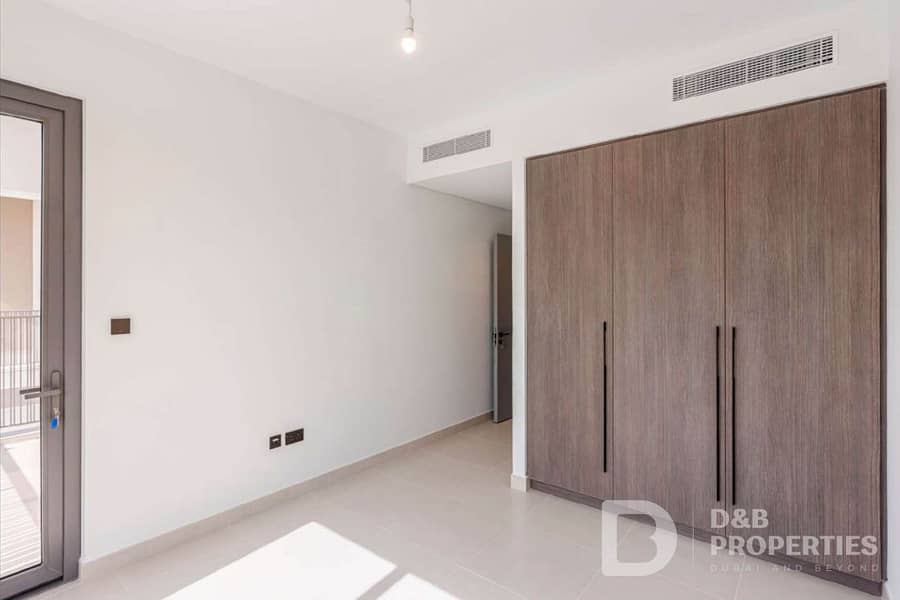 Open Kitchen | Ready To Move | Single Row