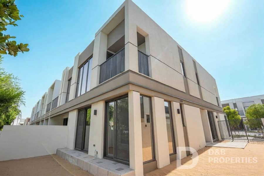 Open Kitchen | Ready To Move | Single Row - Image 10