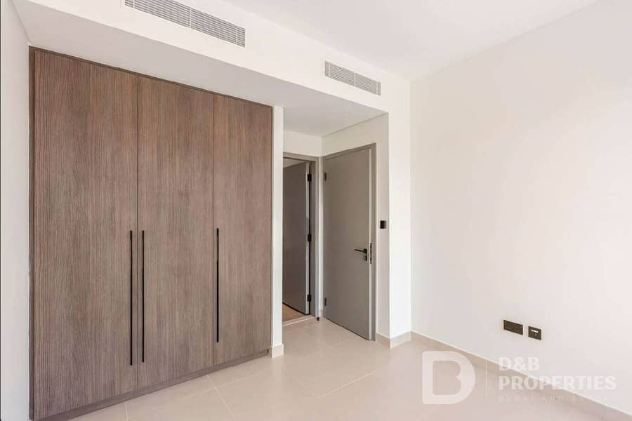 Open Kitchen | Ready To Move | Single Row - Image 17