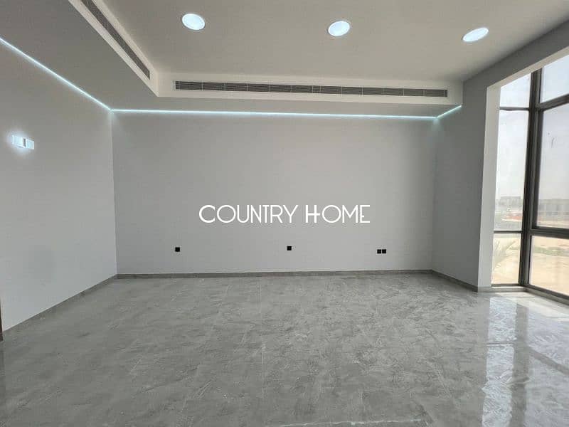 Ultra-Modern Villa w/ Pool and Sky-Lit Halls - Image 23