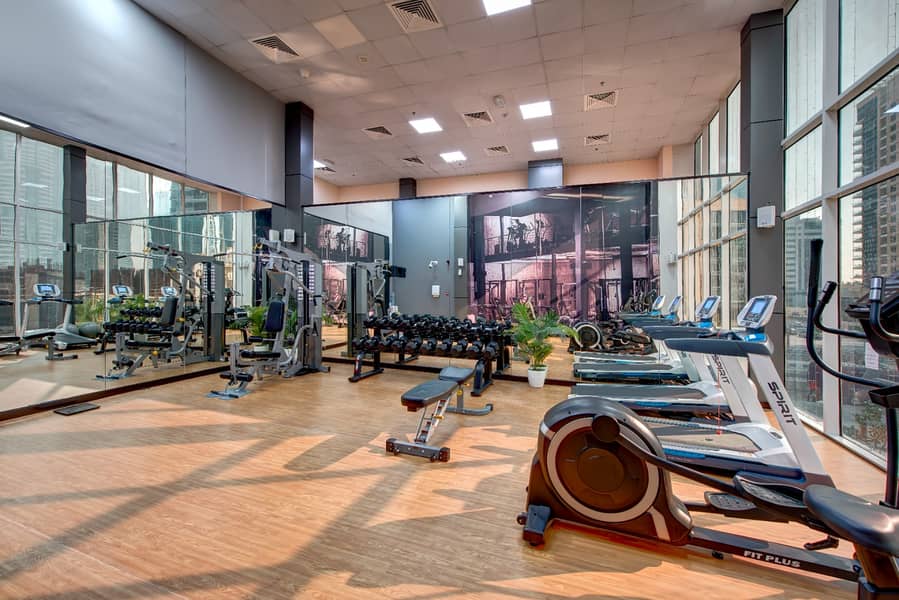 1 Bedroom Deluxe with Balcony - Image 8