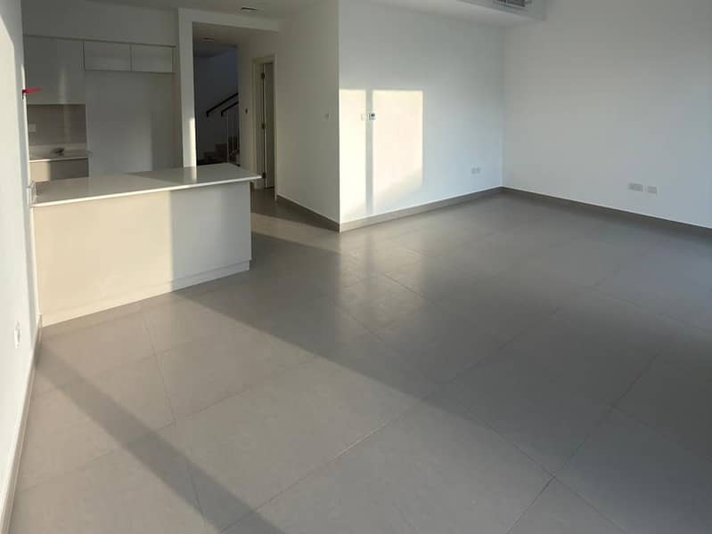 Big Layout 2E | Maids Room | Single Row |