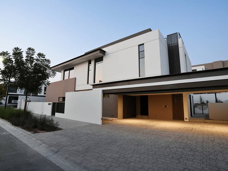 Brand New | Private Pool | Drives Room | Exclusive