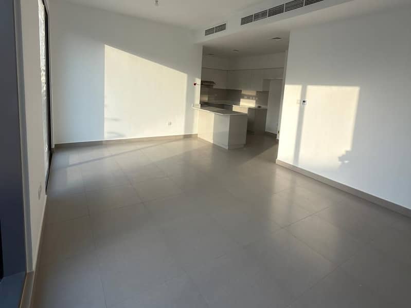 Big Layout 2E | Maids Room | Single Row |