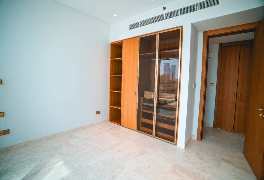 Exclusive | Private Beach Access | Sea View |North - Image 17