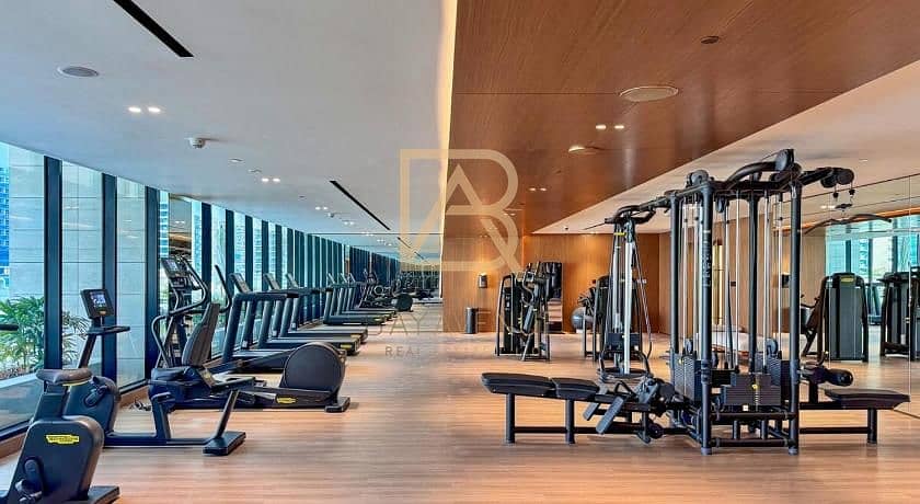 10 gym. jpg