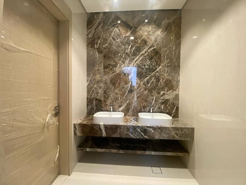 MODERN 5-BR VILLA FOR RENT | ELEVATOR | MAID ROOM - Image 15