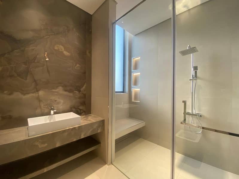 MODERN 5-BR VILLA FOR RENT | ELEVATOR | MAID ROOM - Image 20