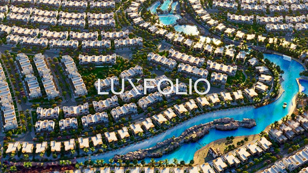 Single Row | 4 Beds | Costa Brava - Image 8