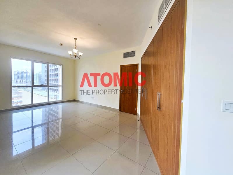 Open View, Bright Apartment, Open Kitchen