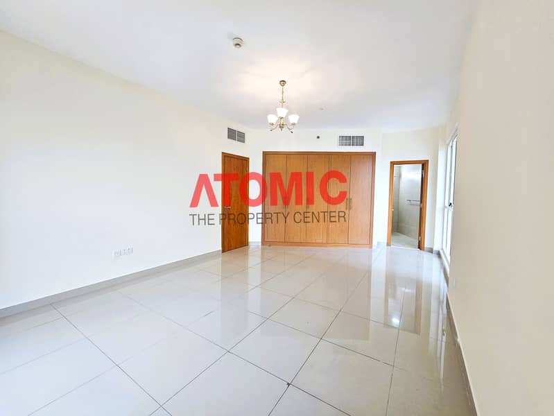 Open View, Bright Apartment, Open Kitchen