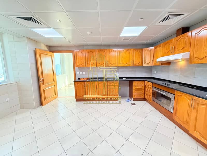 Spacious 2BHK | Chiller Free | Maid's Room | Book Now - Image 14