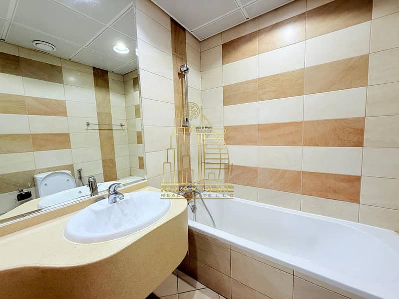 Spacious 2BHK | Chiller Free | Maid's Room | Book Now - Image 24