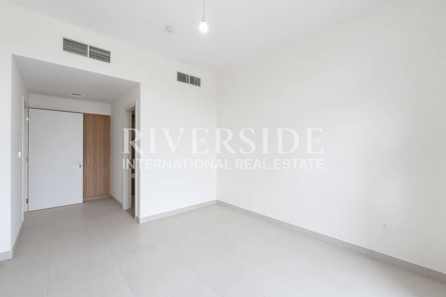 Single Row | Beachfront backing | Vacant | Semi Detached - Image 10