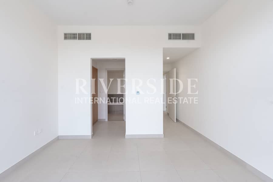 Single Row | Beachfront backing | Vacant | Semi Detached - Image 22