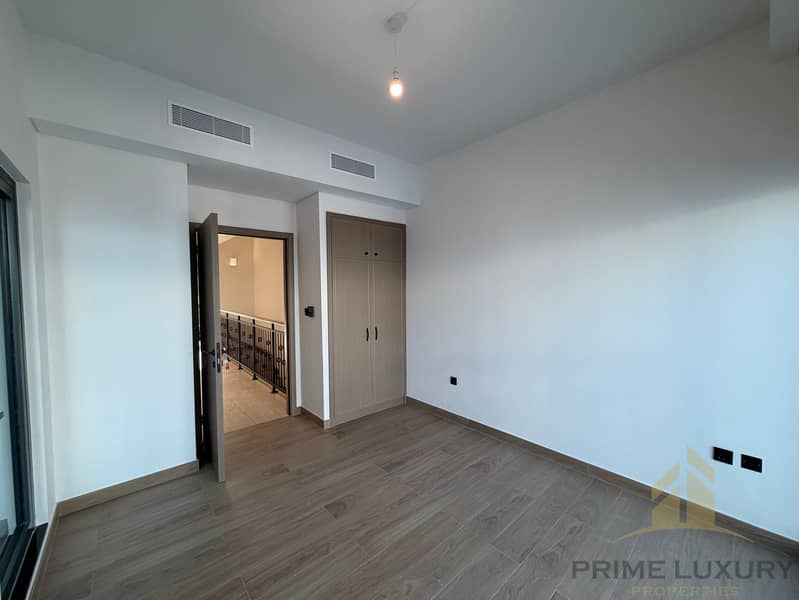 Close to Park-Central Hub | Brand New | Vacant - Image 10