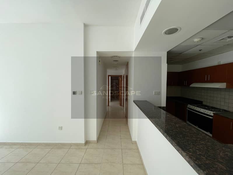 Elegant 2-BEDROOM FOR SALE In skycourts Tower - Image 7