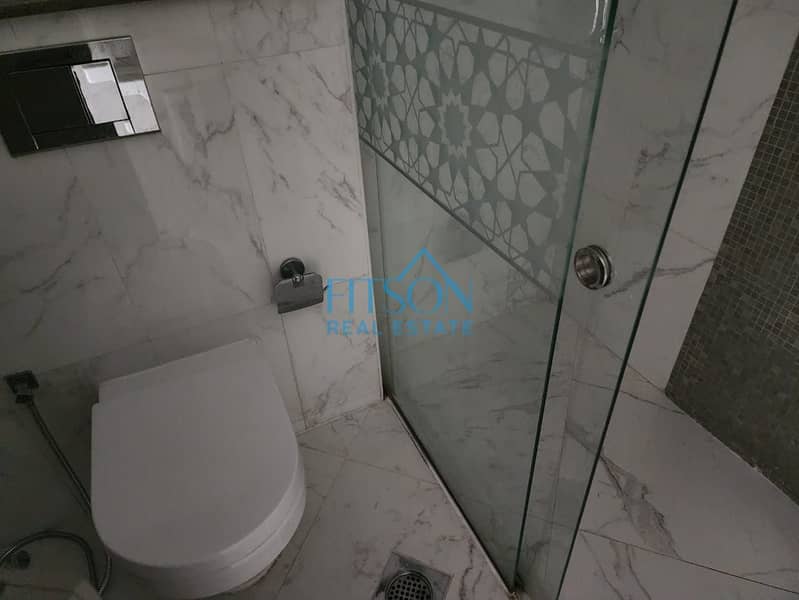 NEARBY METRO | CHILLER FREE | VACANT - Image 15