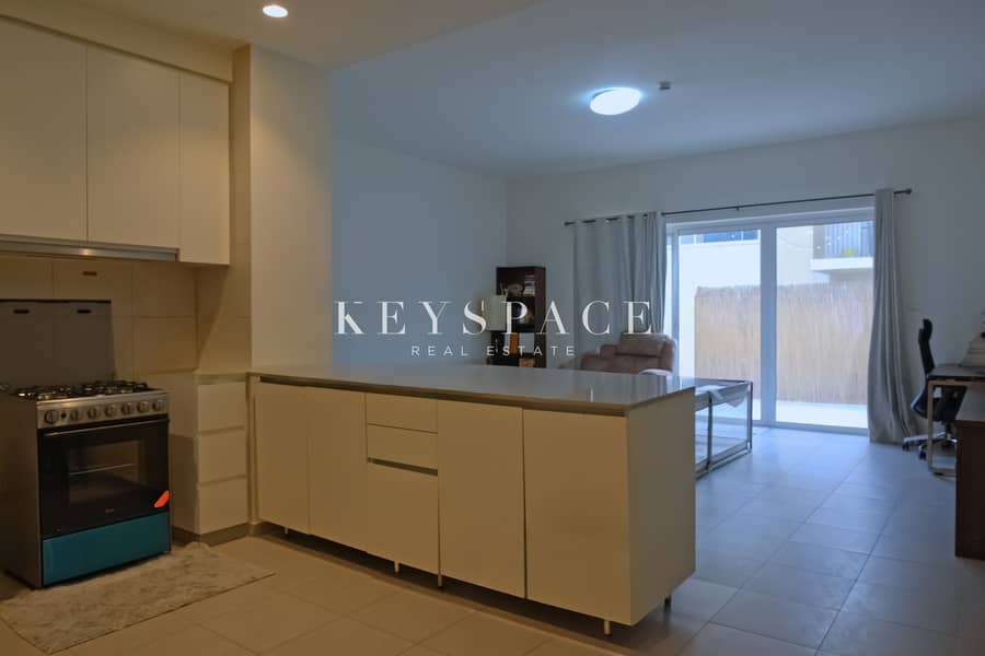 ELEGANT 3BR STACKED HOUSE l GROUND FLOOR UNIT l NEAR TO PARK - Image 10