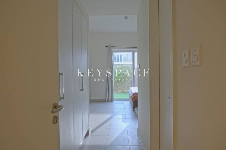 ELEGANT 3BR STACKED HOUSE l GROUND FLOOR UNIT l NEAR TO PARK - Image 12