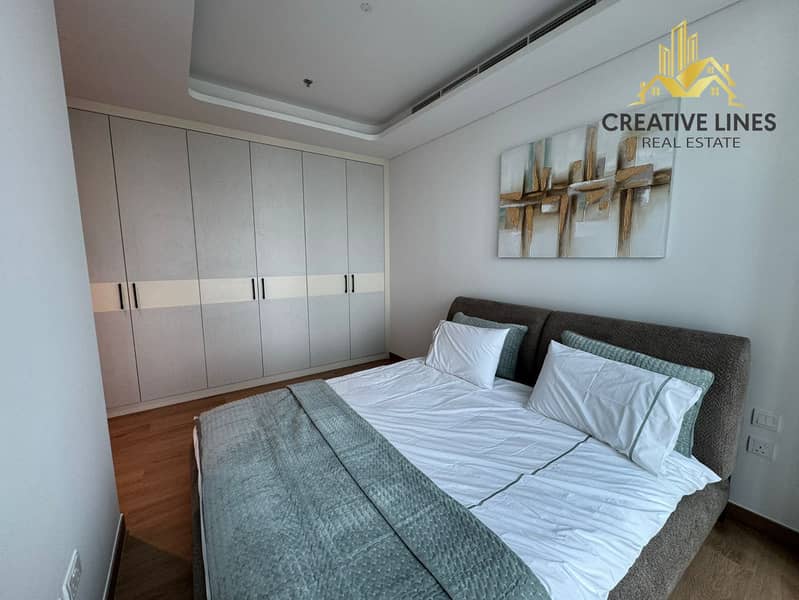 Biggest layout | Luxurious furniture | 3BR Fully Burj Khalifa view - Image 12
