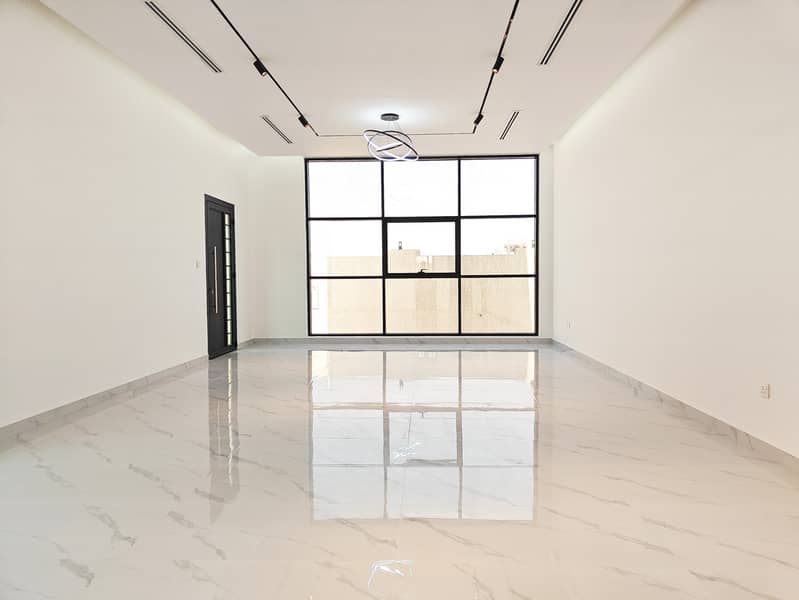 Spacious 5BHK Villa | Maid Room | Al Awir