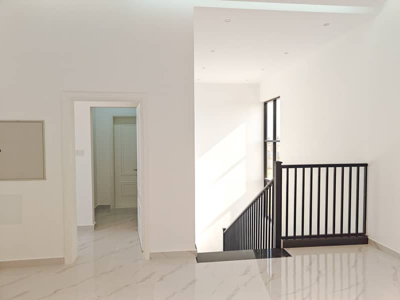 Spacious 5BHK Villa | Maid Room | Al Awir - Image 6