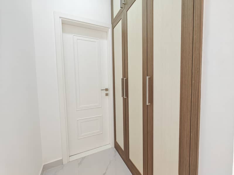 Spacious 5BHK Villa | Maid Room | Al Awir - Image 13