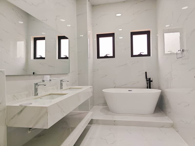 Spacious 5BHK Villa | Maid Room | Al Awir - Image 22