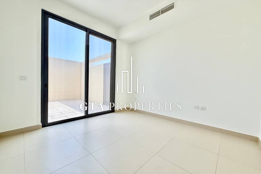 Camel Track | End Unit | Ready to Move in - Image 9