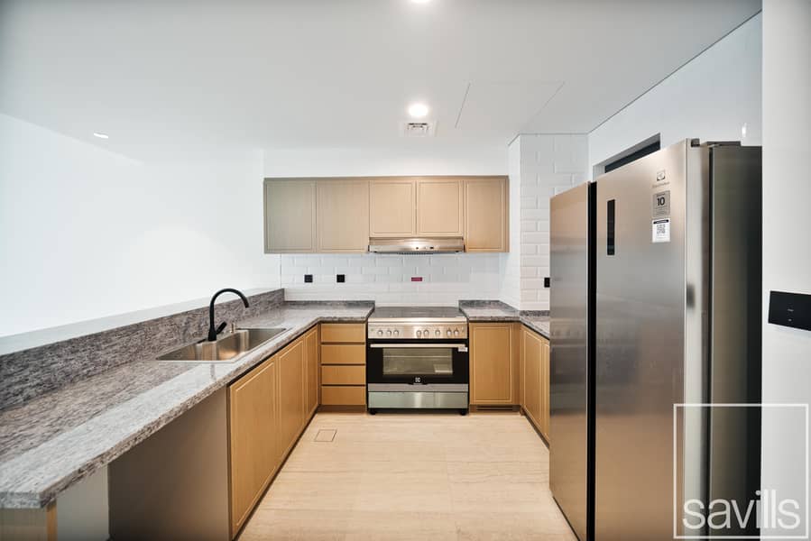 Skyline Retreat | Luxurious Villa | Beach Access