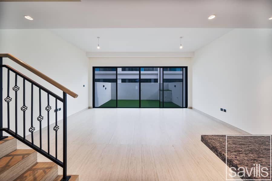 Skyline Retreat | Luxurious Villa | Beach Access - Image 26