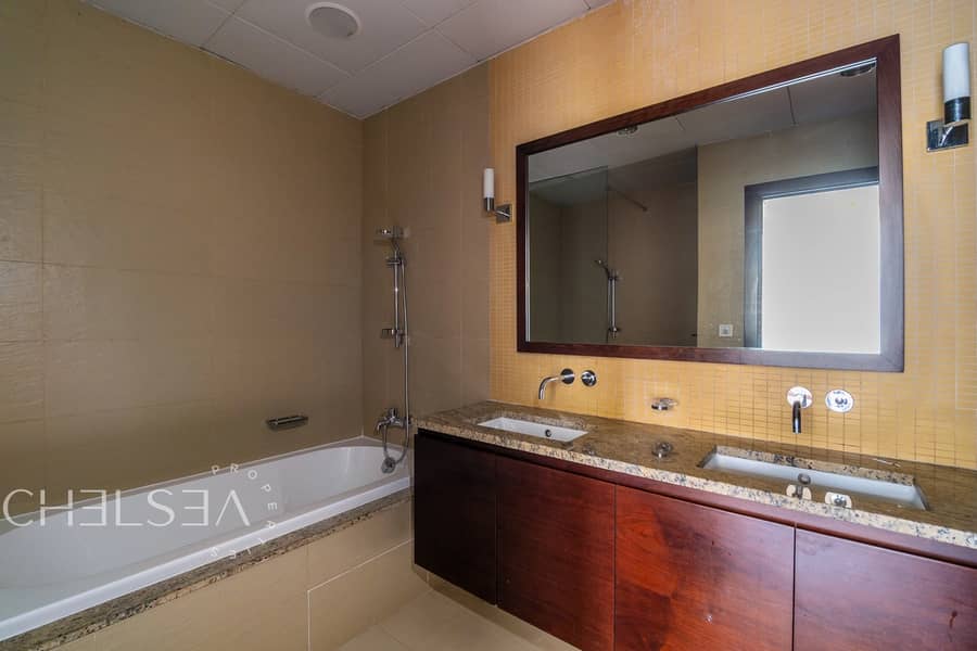 PARTIAL BEACH VIEW | BEST PRICE | VACANT UNIT - Image 14