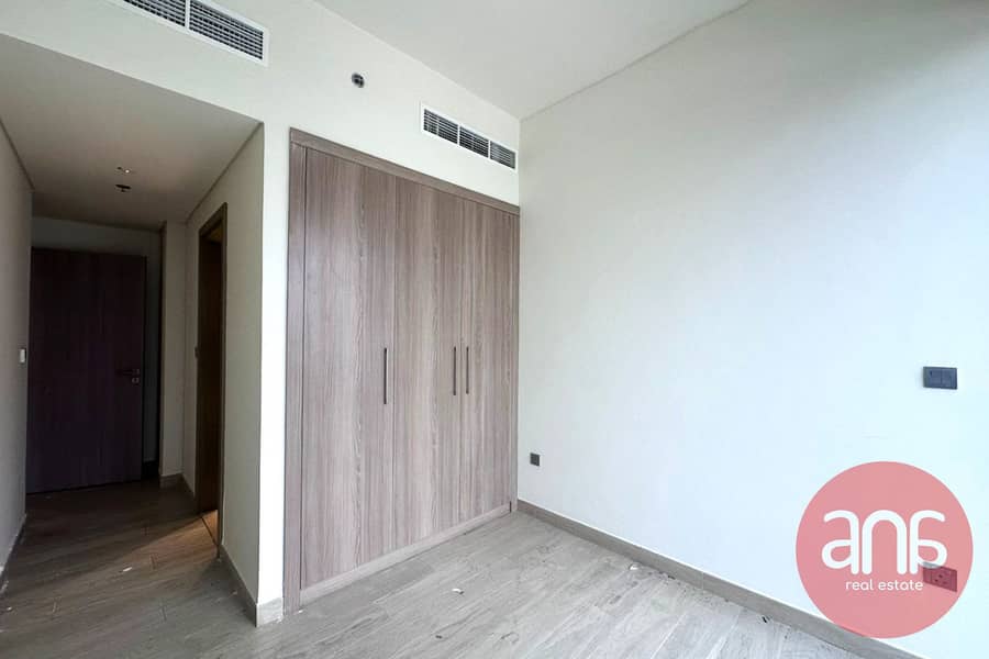 VACANT | CHILLER FREE | PRIME LOCATION