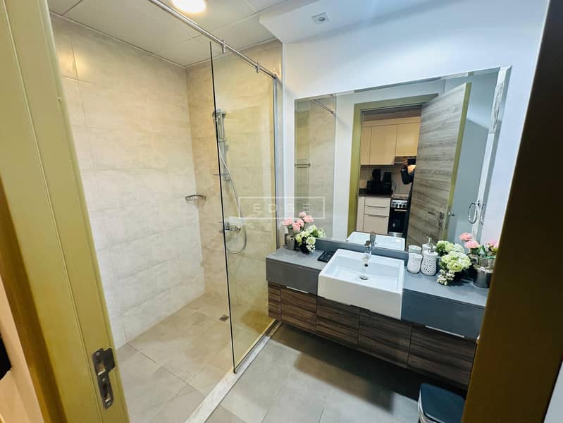 Ready to Move | Fully Furnished | Modern Design - Image 7