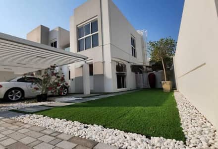 تاون هاوس 4 غرف نوم للبيع في مدن، دبي - 296faab1-9098-4e9a-bd6e-e460ec869b37. jpg تاون هاوس 4 غرف نوم للبيع في مدن، دبي - 296faab1-9098-4e9a-bd6e-e460ec869b37. jpg