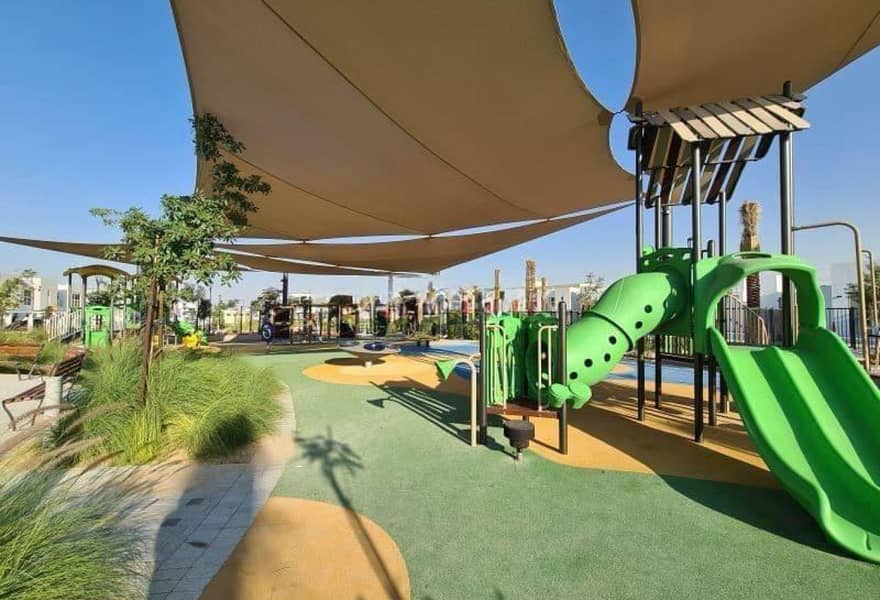 Luxury Type A 3-Bedrooms| Vacant | Prime Location - Image 18