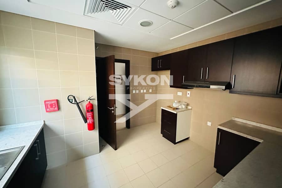 4BR Villa | Family Community | Spacious Layout - Image 9