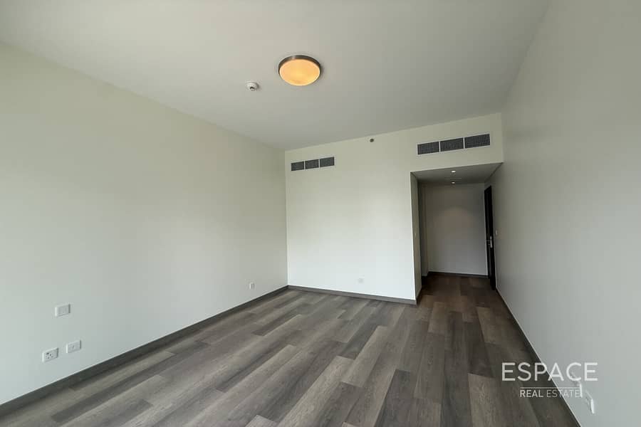 Unfurnished 2 BR Plus Maids | Prime Canal View | Downtown - Image 11