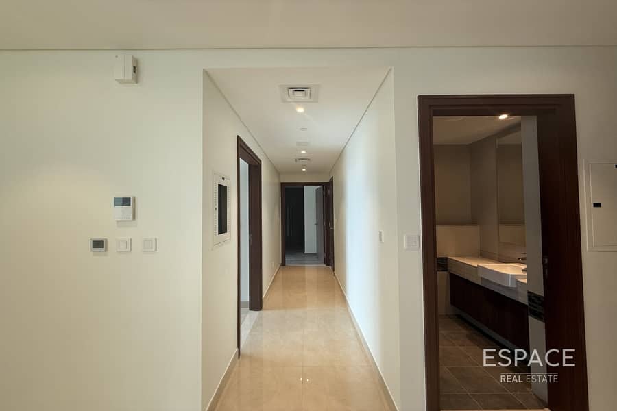 Unfurnished 2 BR Plus Maids | Prime Canal View | Downtown - Image 12