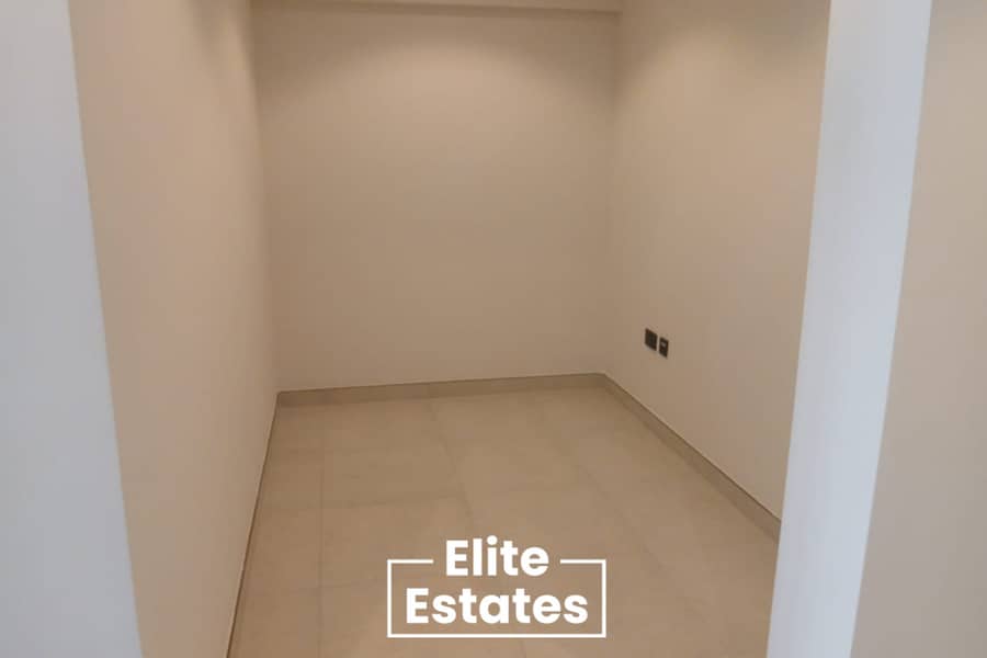 Spacious 1BR | Golf Community | Flexible Chueques - Image 10