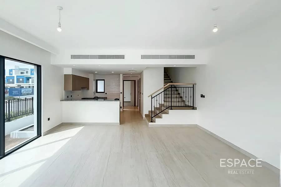 Brand New | Exclusive | Motivated