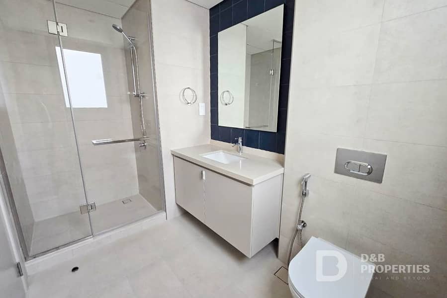 PARK VIEW | BRAND NEW | MAIDS ROOM | UNFURNISHED - Image 9